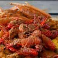 1 Cluster Snow Crab Leg & 0.5 Lb Crawfish